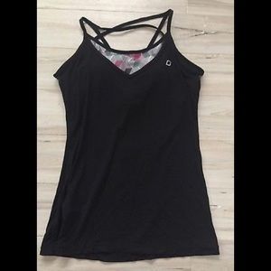 Lorna Jane Bra/Tank Combo in “Geo Pop”